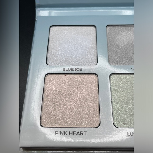Anastasia Moon Child Glow Kit - Holographic-Frosted Pearlescent Pastel Hues - Picture 5 of 9